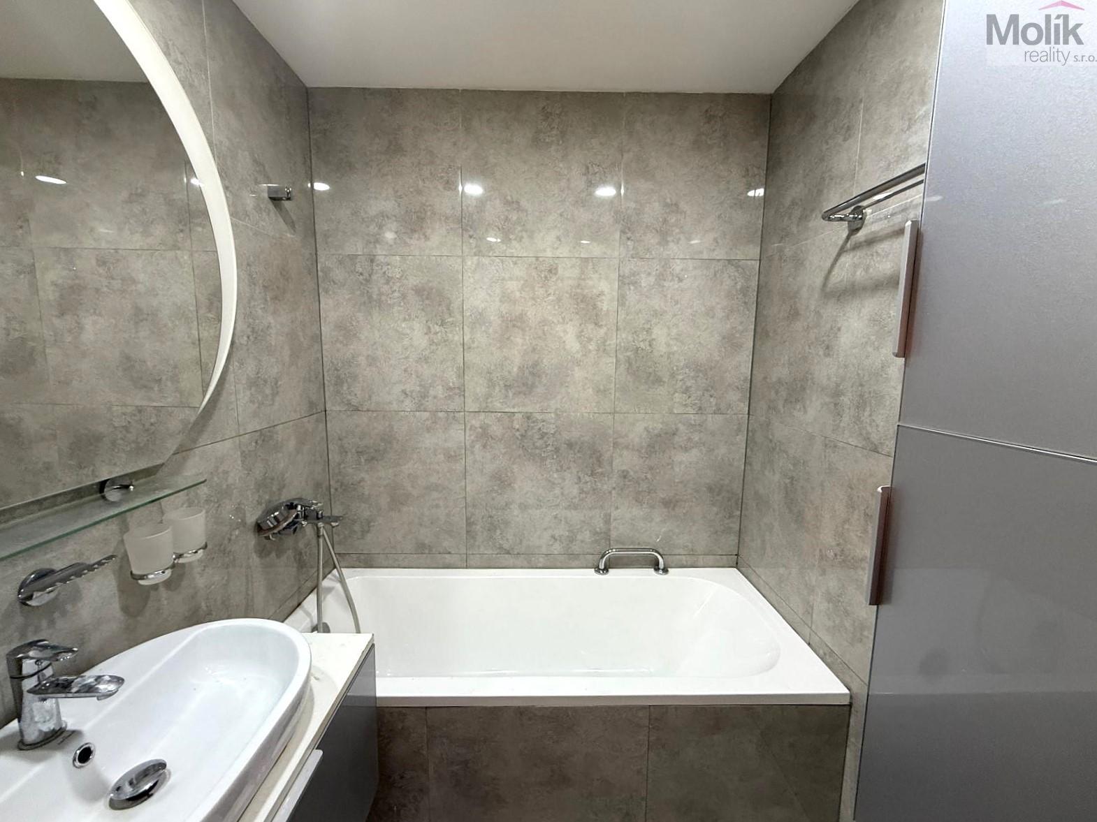 WhatsApp Image 2026-03-24 at 13.54.52.jpeg