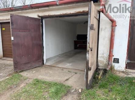 IMG_1837.jpeg | Pronájem - malý objekt/garáž