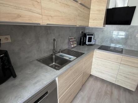 08615cb8-2344-476d-9c75-596082933fb1.JPG | Prodej bytu, 3+1, 70 m²