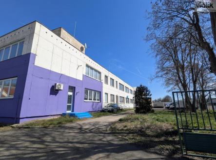 PXL_20260409_113007986.jpg | Pronájem - výrobní prostor, 1 185 m²
