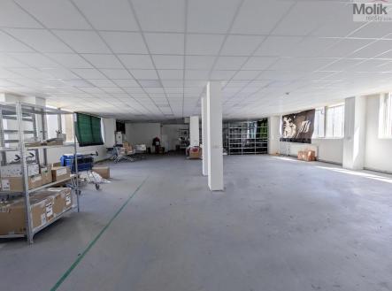 PXL_20260409_111752044.jpg | Pronájem - výrobní prostor, 1 185 m²