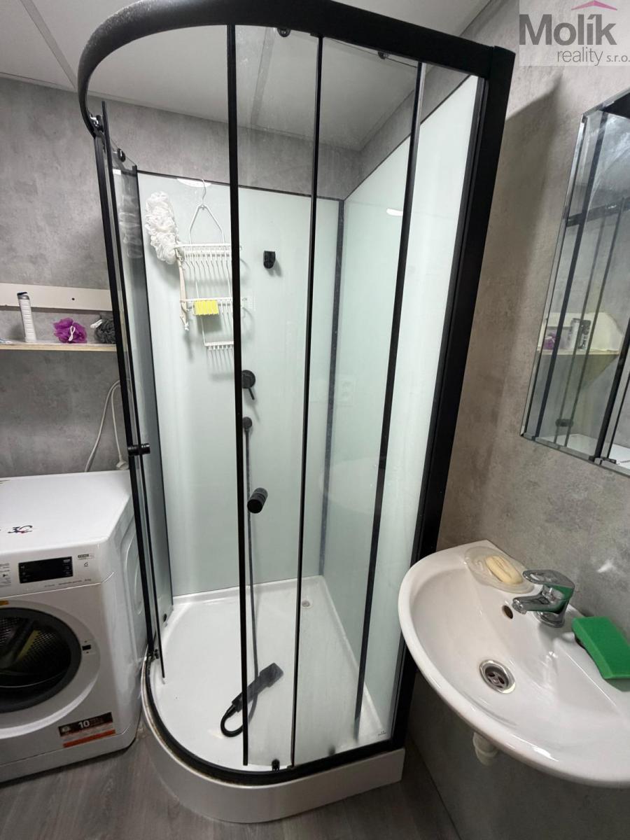 WhatsApp Image 2026-04-16 at 10.36.55 (10).jpeg