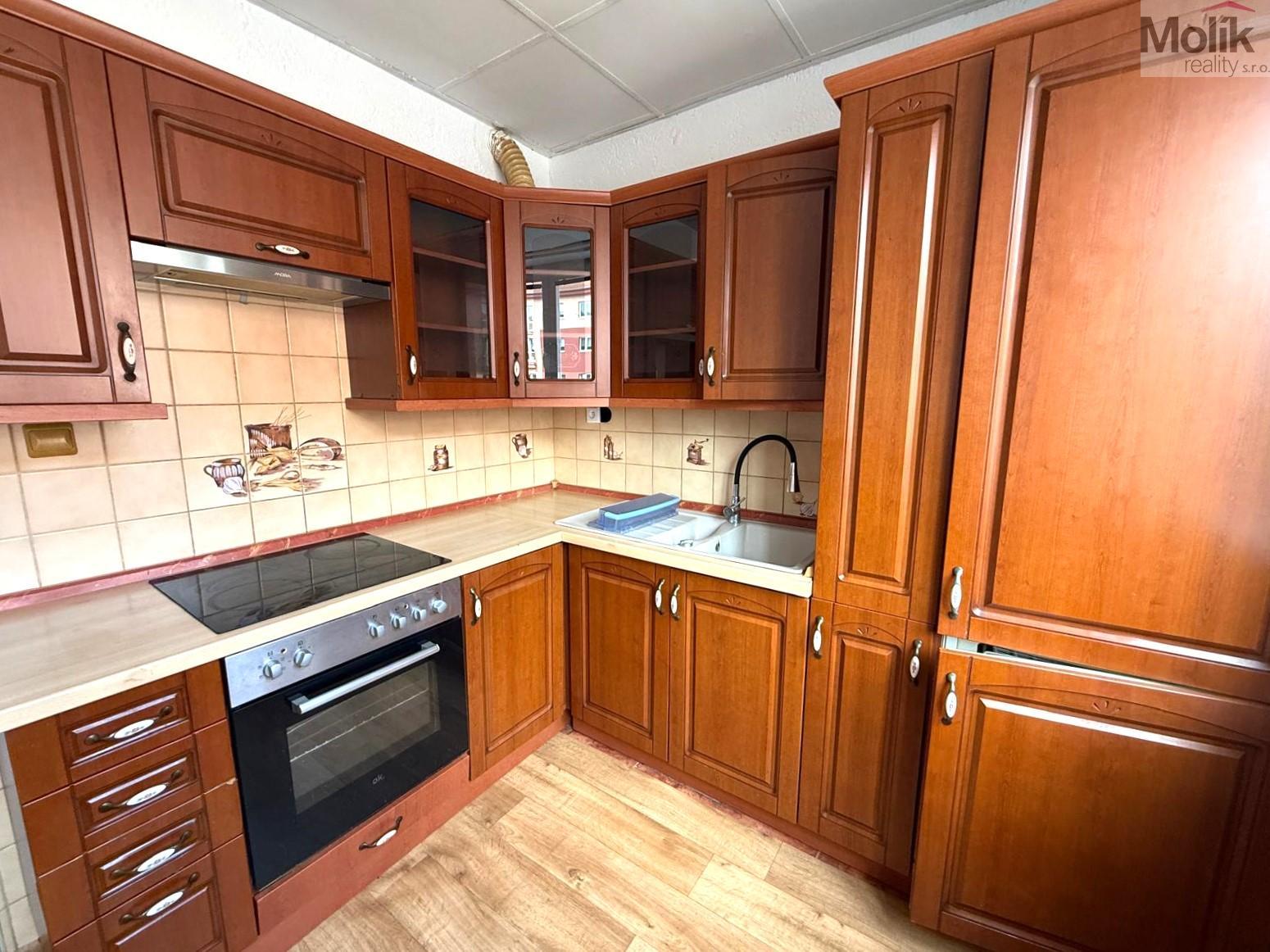 WhatsApp Image 2026-04-22 at 07.47.36 (4).jpeg