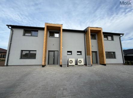 282e8647-fc66-4196-851c-70b7572a33a3.JPG | Pronájem - dům/vila, 156,8 m²