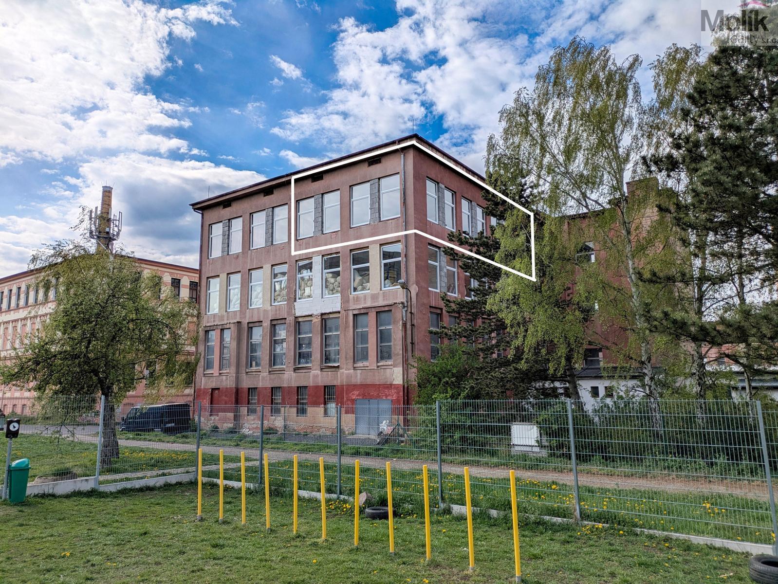 PXL_20260421_141910485 - 1.jpg