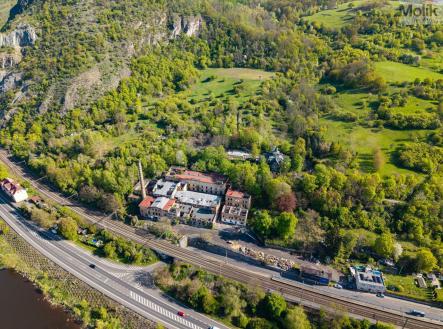 DJI_20260428092525_0175_D.jpg | Prodej - obchodní prostor, 35 000 m²