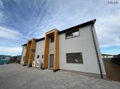 Pronájem - dům/vila, 157 m²