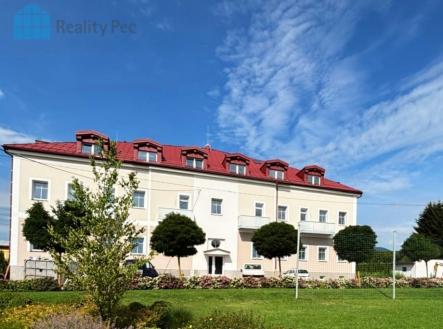 exteriér | Prodej bytu, 3+kk, 70 m²