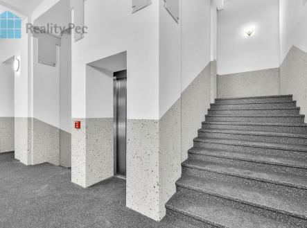 chodba | Prodej bytu, 3+kk, 70 m²