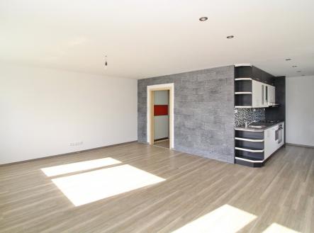 030 kater obyv | Prodej bytu, 3+kk, 77 m²