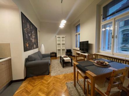 . | Pronájem bytu, 2+kk, 46 m²