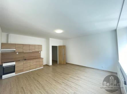 . | Pronájem bytu, 1+kk, 36 m²