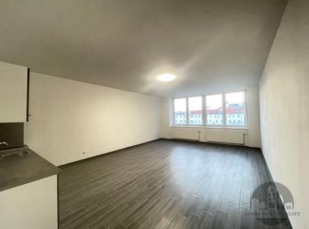 . | Pronájem bytu, 1+kk, 50 m²