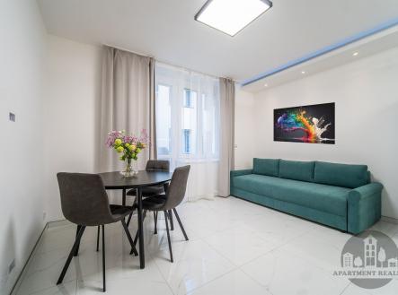 . | Pronájem bytu, 2+kk, 40 m²