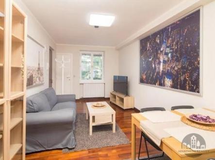. | Pronájem bytu, 2+kk, 35 m²