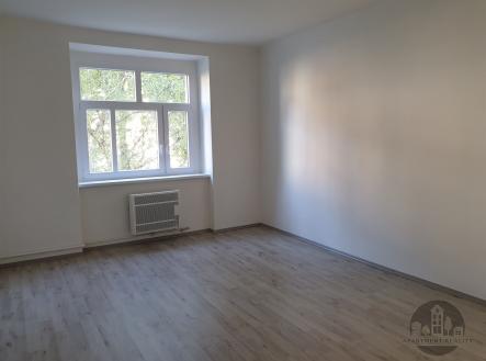 . | Pronájem bytu, 2+1, 55 m²
