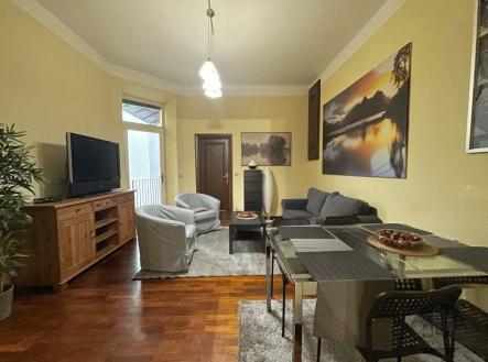 . | Pronájem bytu, 4+kk, 91 m²