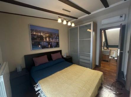 . | Pronájem bytu, 3+kk, 58 m²