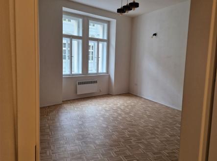 . | Pronájem bytu, 2+1, 75 m²