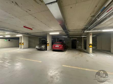 . | Pronájem - malý objekt/garáž