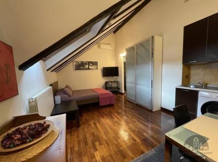 . | Pronájem bytu, 1+kk, 27 m²