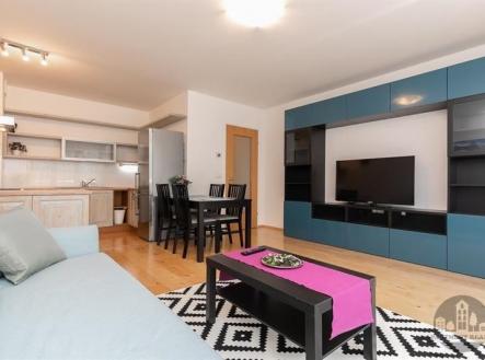 . | Pronájem bytu, 3+kk, 90 m²