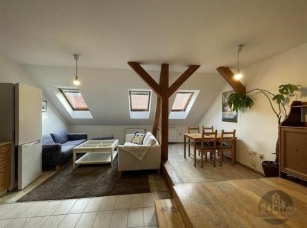   | Pronájem bytu, 4+kk, 93 m²