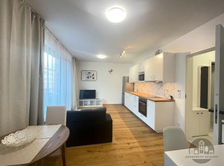 . | Pronájem bytu, 2+kk, 40 m²