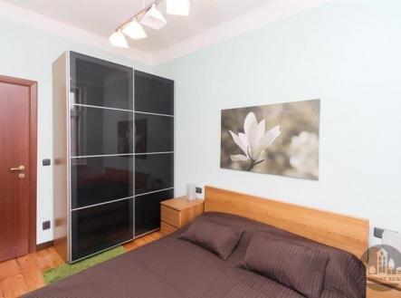 . | Pronájem bytu, 2+kk, 37 m²