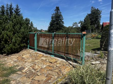 Biteš 2 | Prodej - pozemek, zahrada, 691 m²