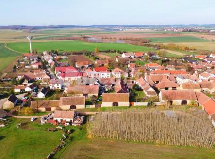 DJI_0226a | Prodej - zemědělský objekt, 855 m²