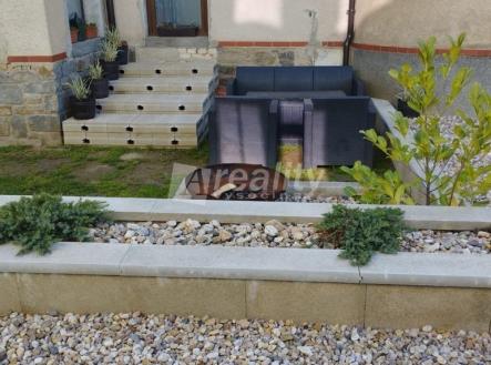 a873235c-5bb5-4934-9ae4-ac42c5253e72 | Prodej - dům/vila, 110 m²