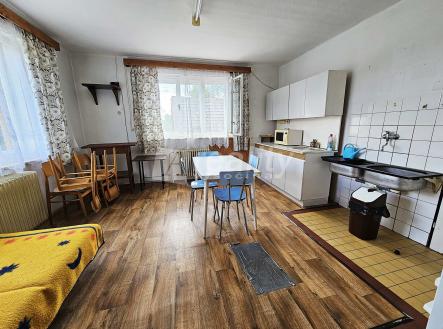 20250511_141531a | Prodej - dům/vila, 213 m²