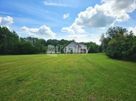 20250716_121120a | Prodej - pozemek pro bydlení, 1 660 m²