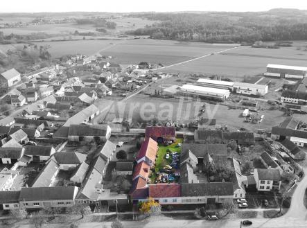 DJI_0238a | Prodej - zemědělský objekt, 1 734 m²