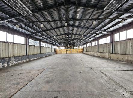 20260112_095858a | Pronájem - komerční objekt, sklad, 645 m²