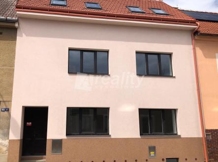 8c1735fa-2846-42b9-8b73-12d1be32bc44 | Pronájem bytu, 2+1, 50 m²