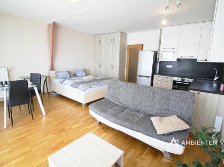 nk | Pronájem bytu, 1+kk, 52 m²