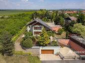 Prodej - dům/vila, 371 m²