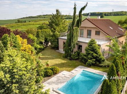 Prodej - dům/vila, 271 m²