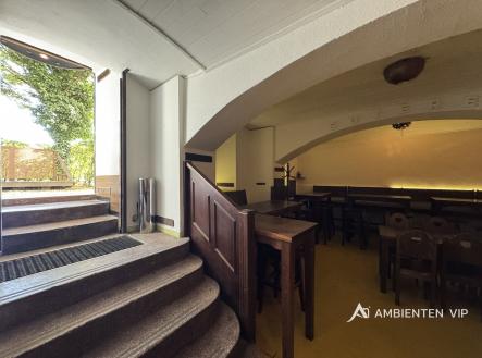 IMG_4899 | Pronájem - restaurace, 83 m²