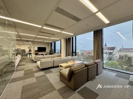 IMG_8220 | Pronájem - kanceláře, 403 m²