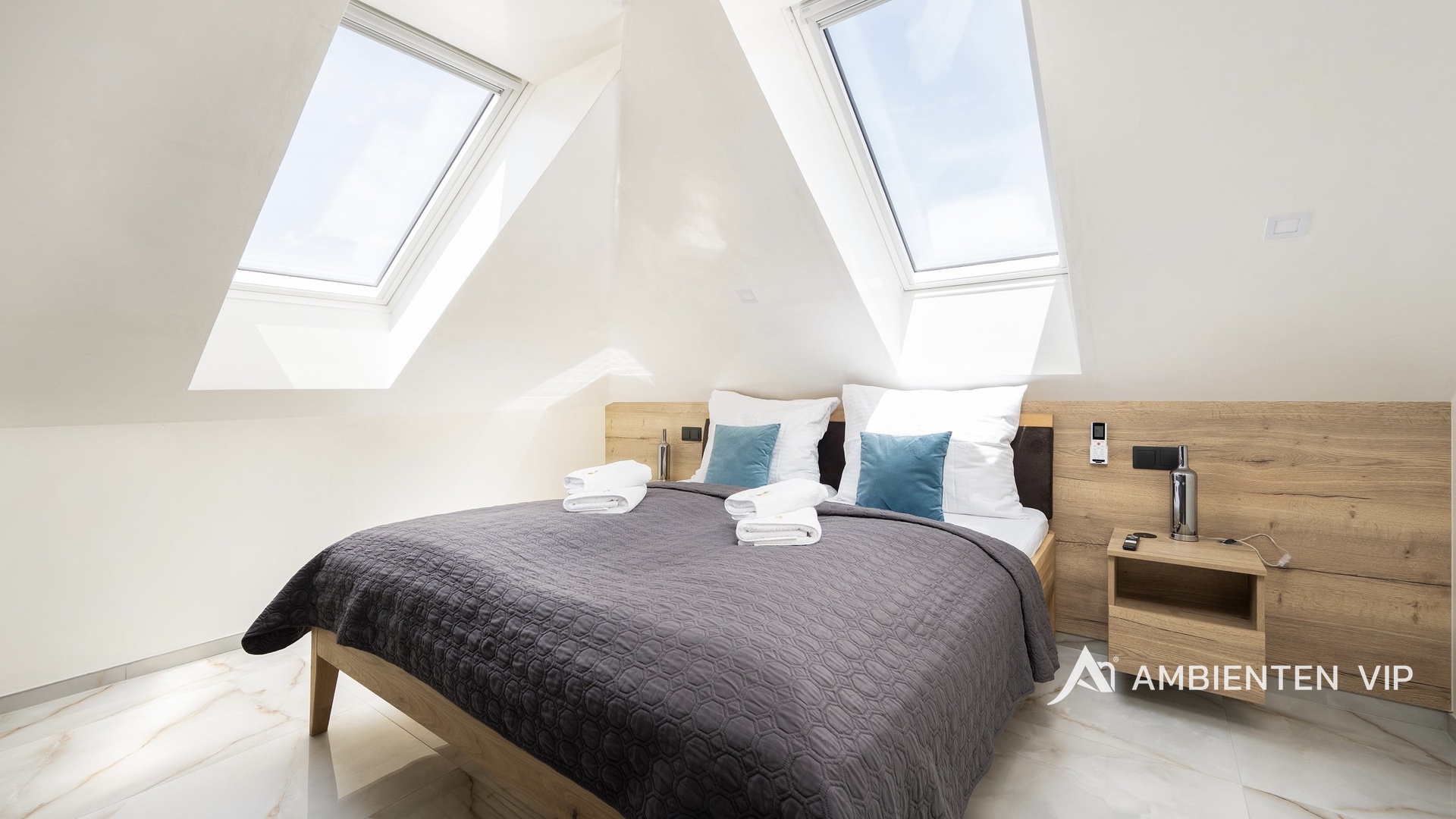 590F9400-81A9-461C-9CA0-87636DD71E41