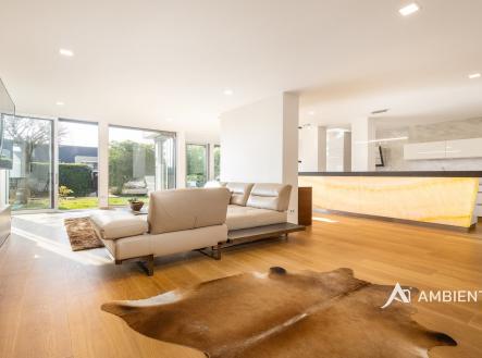 Z71_2237-Edit | Prodej - dům/vila, 382 m²