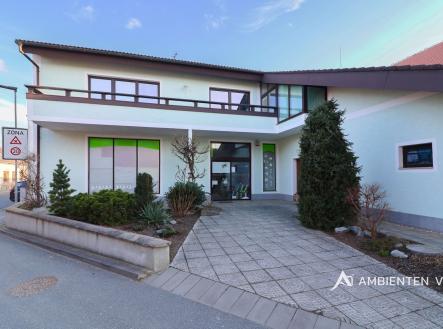 IMG_2247 kopie 4 | Pronájem - obchodní prostor, 135 m²