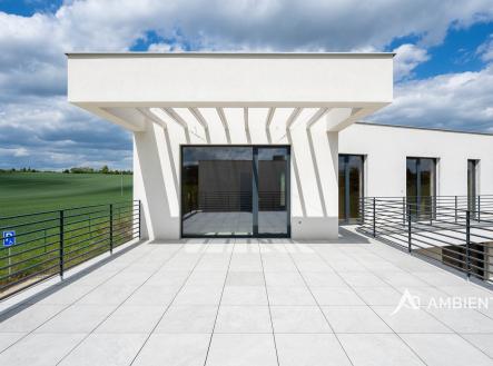 aZ71_9010 | Prodej - dům/vila, 260 m²