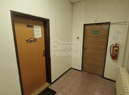 Fotka 1 | Pronájem - kanceláře, 55 m²
