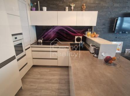 Fotka 1 | Pronájem bytu, 3+kk, 81 m²