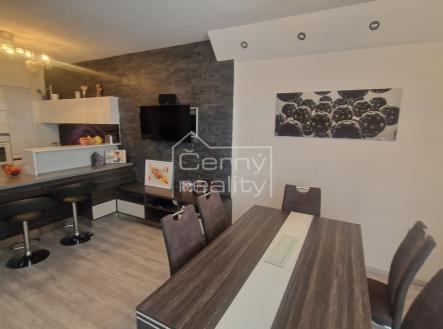 Fotka 2 | Pronájem bytu, 3+kk, 81 m²