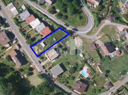 Prodej - pozemek pro bydlení, 728 m² obrázek